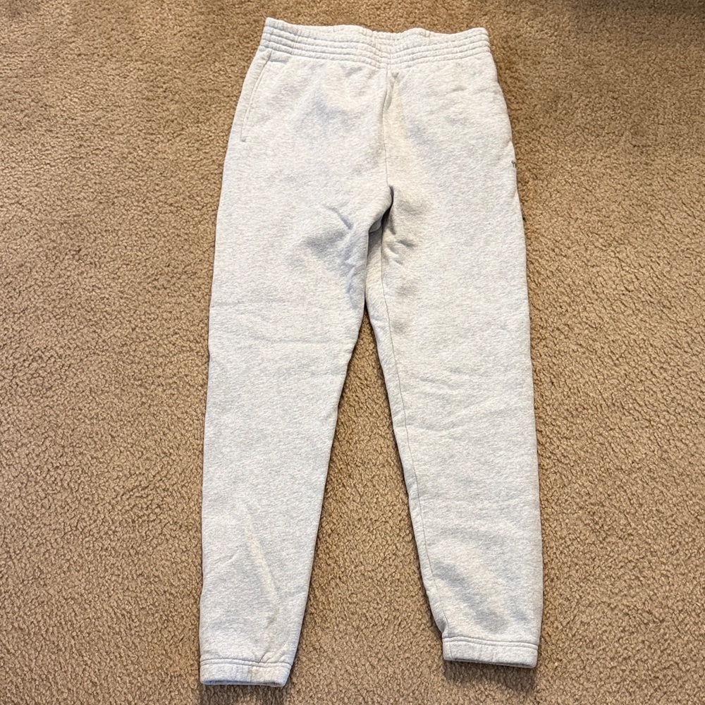 TNA  Heather Gray Sweatpants size small